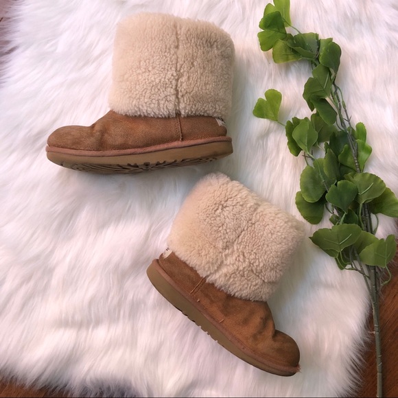 UGG Suede & Sheepskin Ankle Boots Size 4 Buckles - Picture 3 of 8